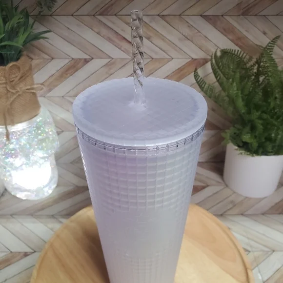 Starbucks Iridescent Grid Cold Cup 24 oz 2022 - Picture 6 of 9